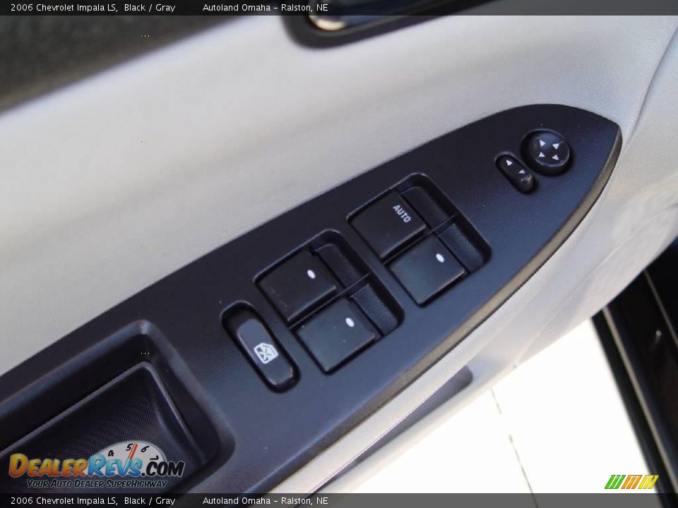 2006 Chevrolet Impala LS Black / Gray Photo #8