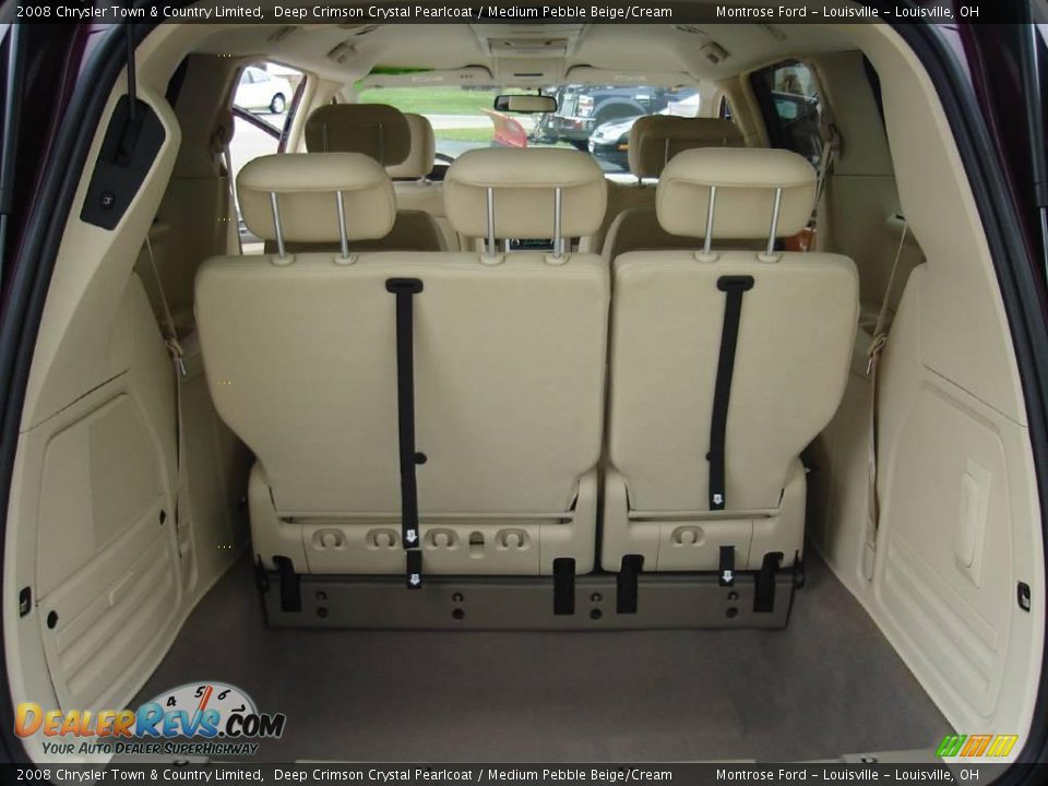 2008 Chrysler Town & Country Limited Deep Crimson Crystal Pearlcoat / Medium Pebble Beige/Cream Photo #18