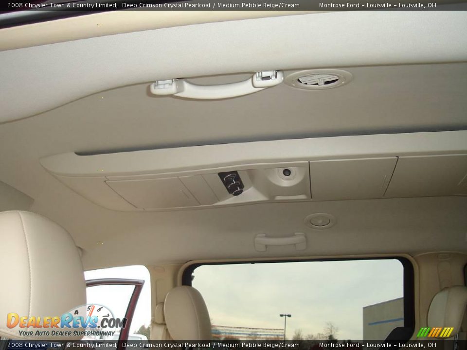 2008 Chrysler Town & Country Limited Deep Crimson Crystal Pearlcoat / Medium Pebble Beige/Cream Photo #21