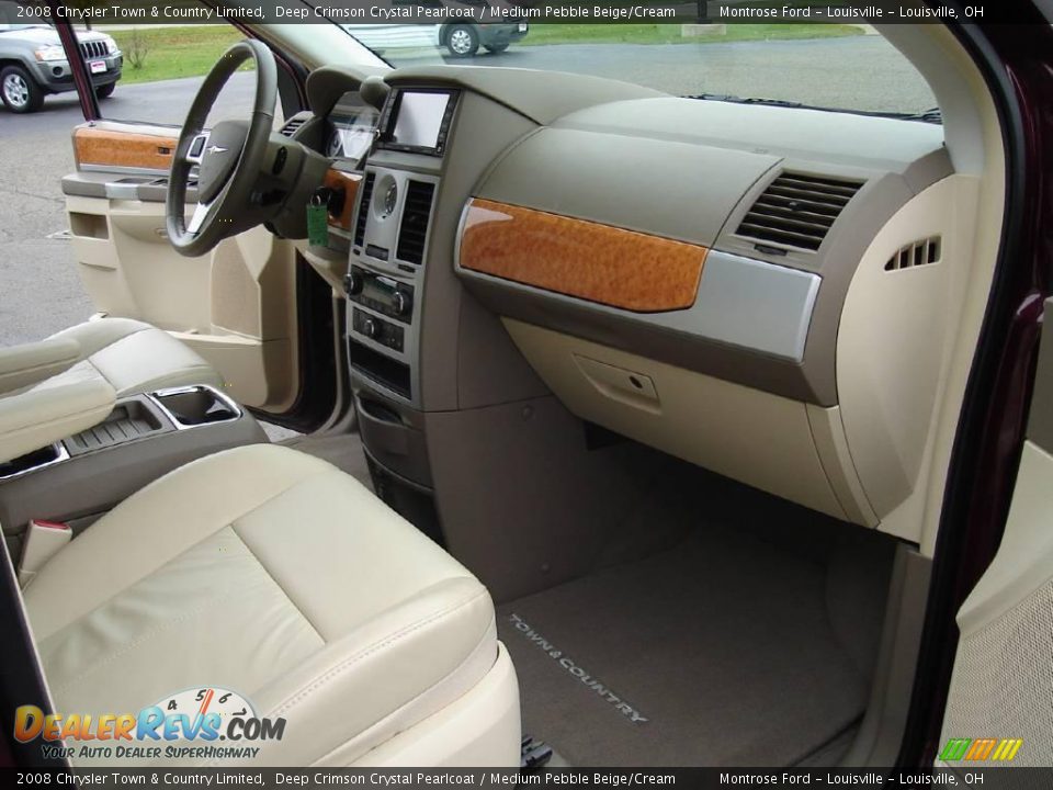 2008 Chrysler Town & Country Limited Deep Crimson Crystal Pearlcoat / Medium Pebble Beige/Cream Photo #25