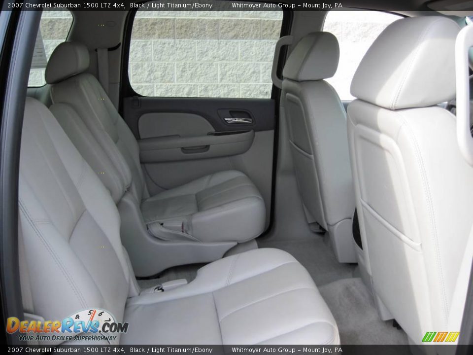 2007 Chevrolet Suburban 1500 LTZ 4x4 Black / Light Titanium/Ebony Photo #6