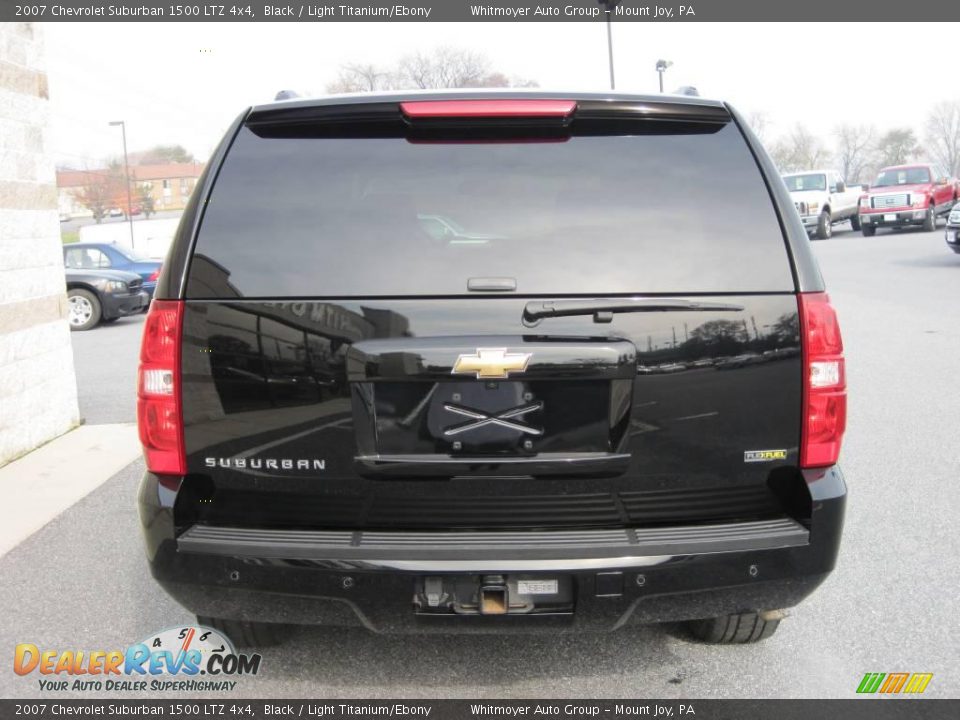 2007 Chevrolet Suburban 1500 LTZ 4x4 Black / Light Titanium/Ebony Photo #10