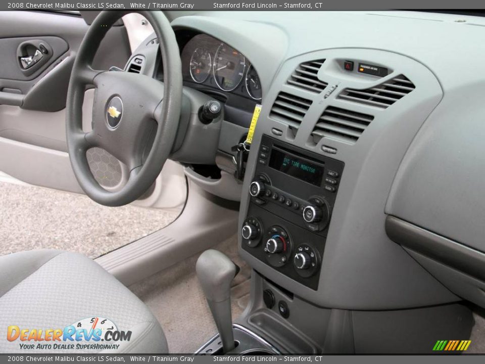 2008 Chevrolet Malibu Classic LS Sedan White / Titanium Gray Photo #9