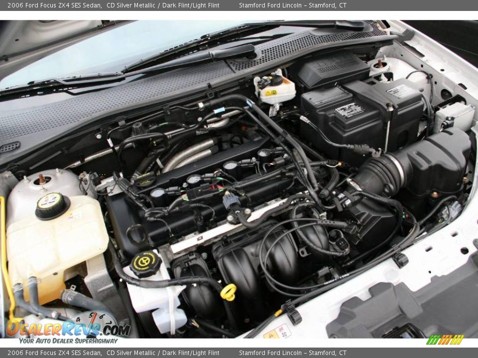 2006 Ford Focus ZX4 SES Sedan CD Silver Metallic / Dark Flint/Light Flint Photo #15