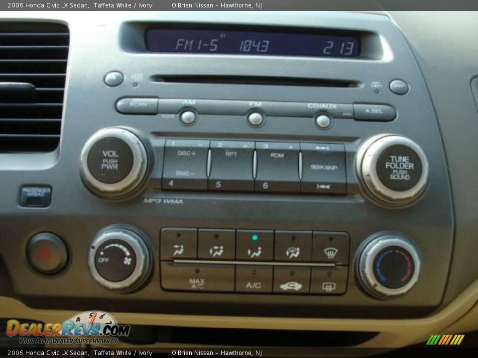 2006 Honda Civic LX Sedan Taffeta White / Ivory Photo #15
