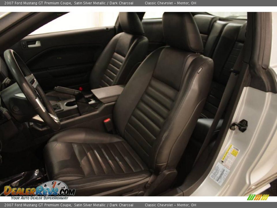 2007 Ford Mustang GT Premium Coupe Satin Silver Metallic / Dark Charcoal Photo #10