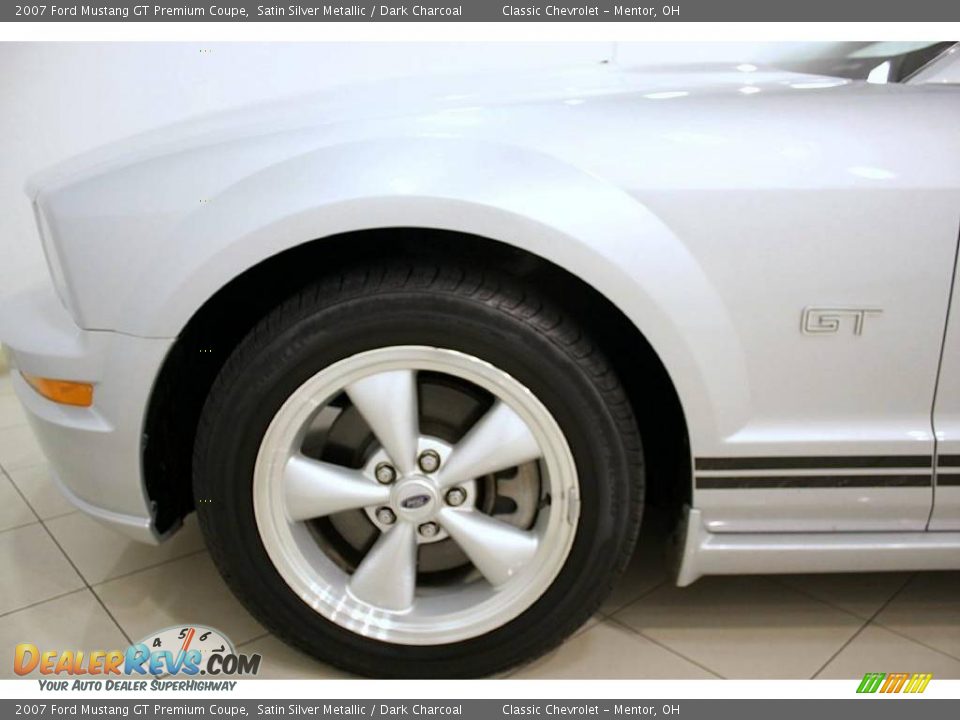 2007 Ford Mustang GT Premium Coupe Satin Silver Metallic / Dark Charcoal Photo #21