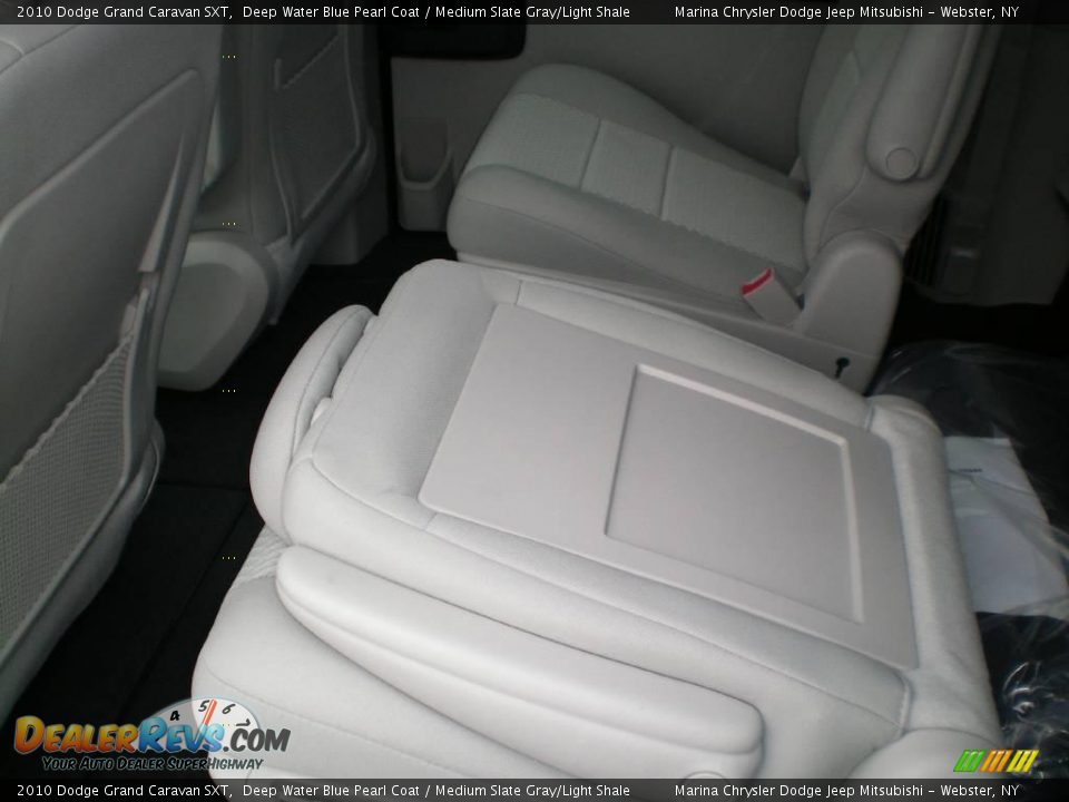 2010 Dodge Grand Caravan SXT Deep Water Blue Pearl Coat / Medium Slate Gray/Light Shale Photo #17