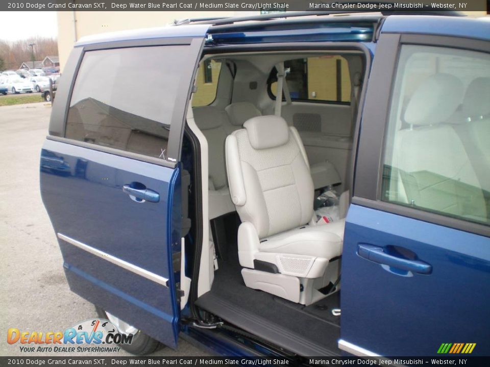 2010 Dodge Grand Caravan SXT Deep Water Blue Pearl Coat / Medium Slate Gray/Light Shale Photo #20