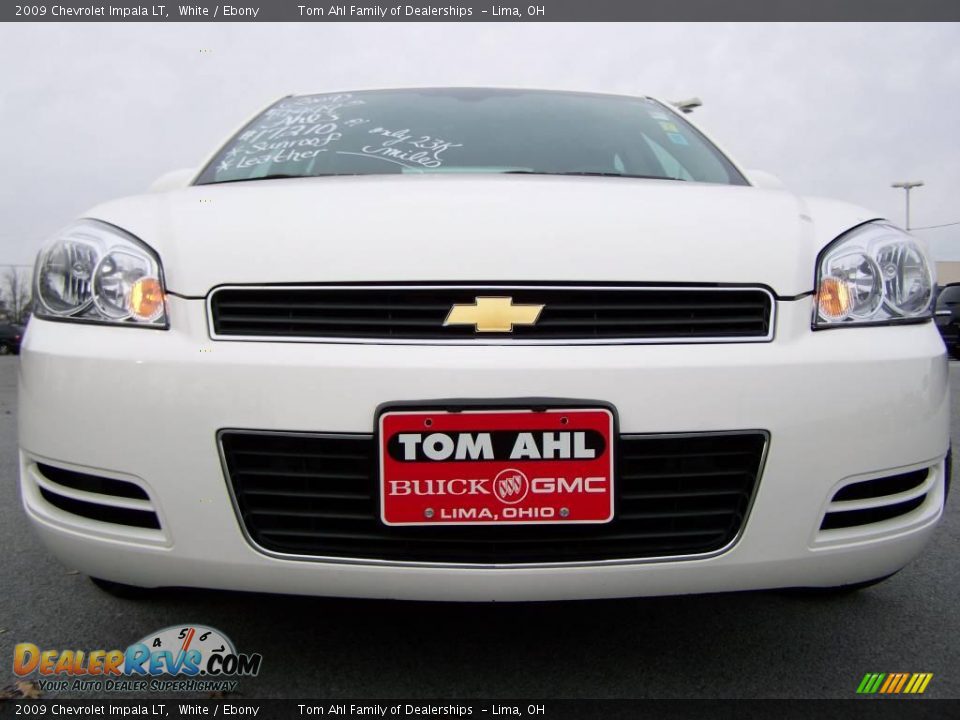 2009 Chevrolet Impala LT White / Ebony Photo #3