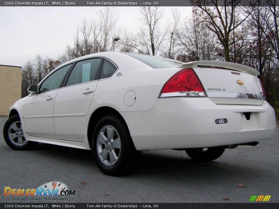 2009 Chevrolet Impala LT White / Ebony Photo #4