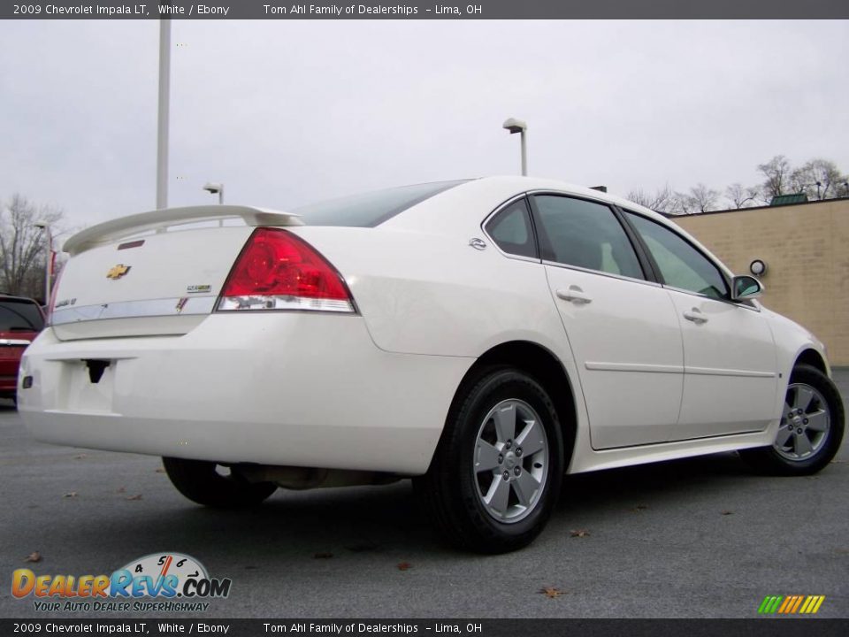 2009 Chevrolet Impala LT White / Ebony Photo #7