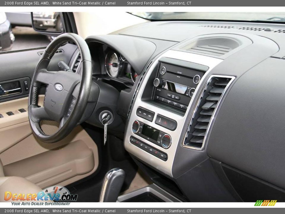 2008 Ford Edge SEL AWD White Sand Tri-Coat Metallic / Camel Photo #9