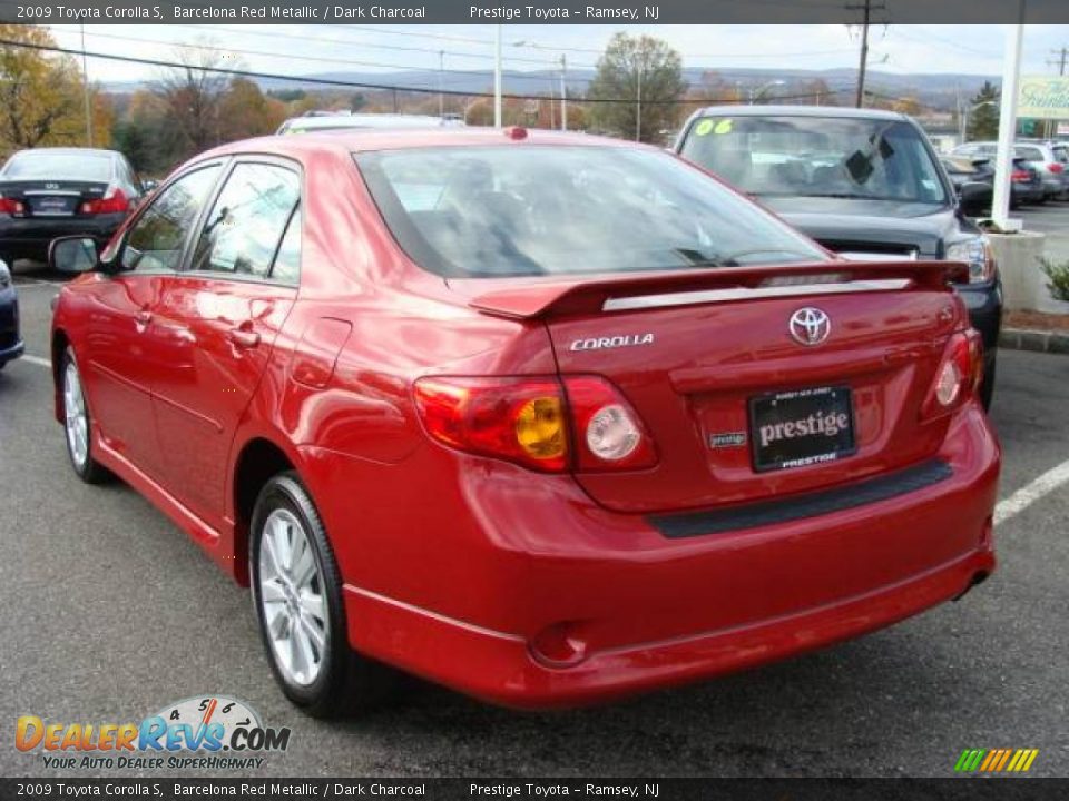 2009 Toyota Corolla S Barcelona Red Metallic / Dark Charcoal Photo #4