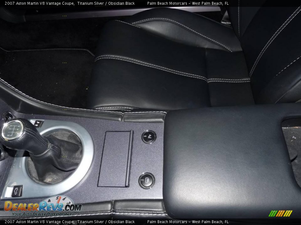 2007 Aston Martin V8 Vantage Coupe Titanium Silver / Obsidian Black Photo #24