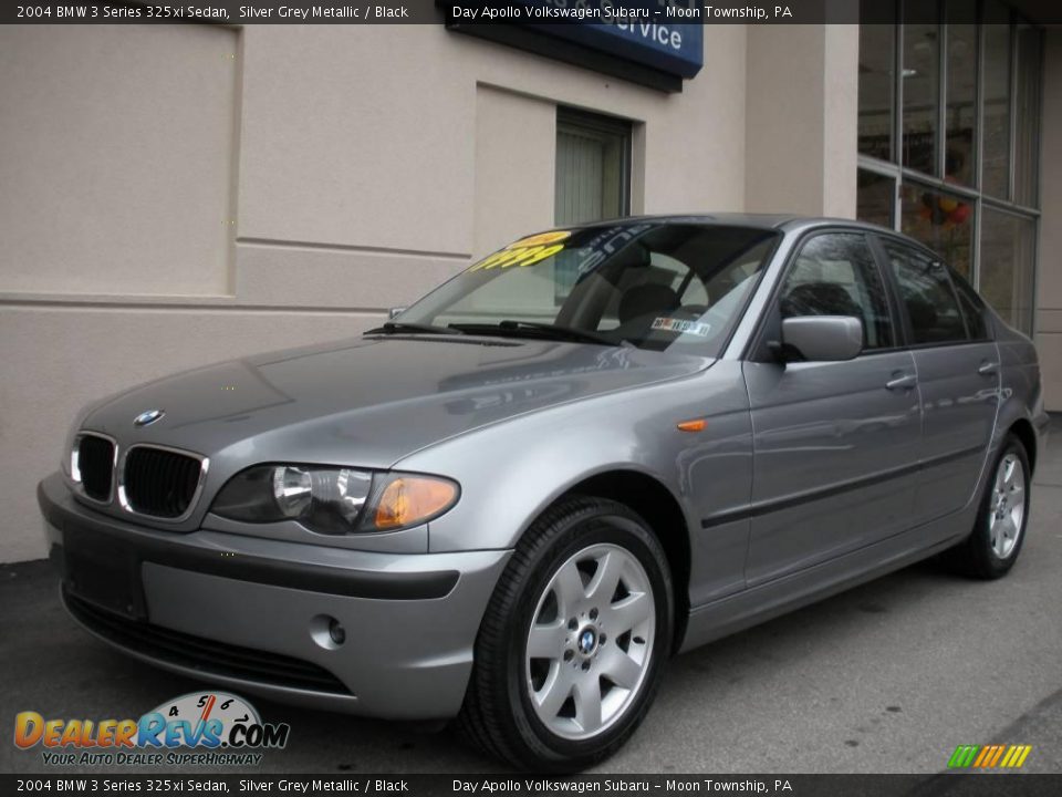 2004 BMW 3 Series 325xi Sedan Silver Grey Metallic / Black Photo #2