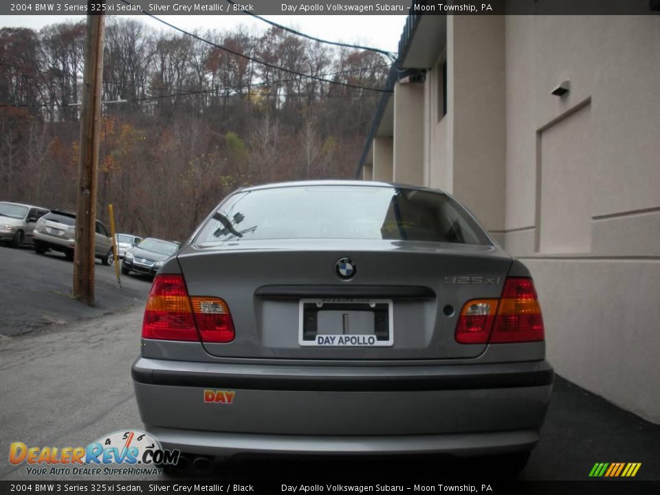2004 BMW 3 Series 325xi Sedan Silver Grey Metallic / Black Photo #8