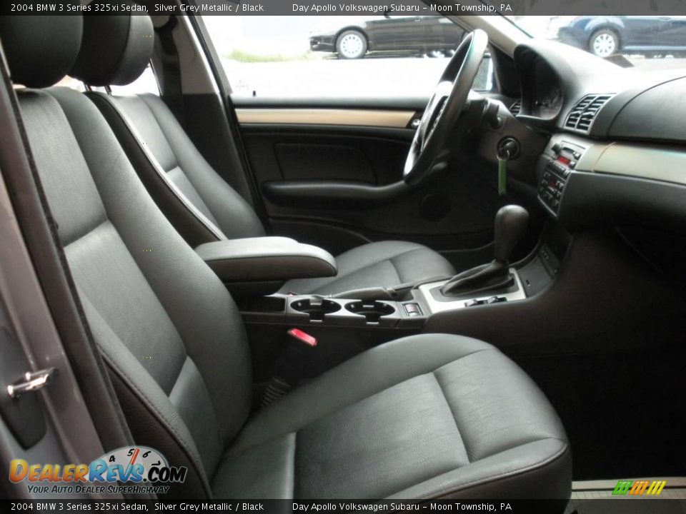 2004 BMW 3 Series 325xi Sedan Silver Grey Metallic / Black Photo #11