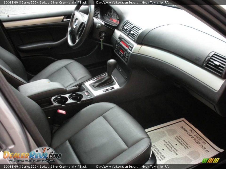 2004 BMW 3 Series 325xi Sedan Silver Grey Metallic / Black Photo #13