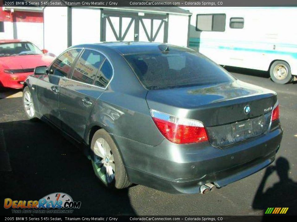 2005 BMW 5 Series 545i Sedan Titanium Grey Metallic / Grey Photo #3