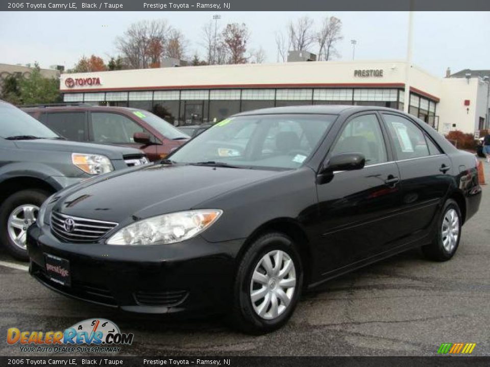 2006 Toyota Camry LE Black / Taupe Photo #1