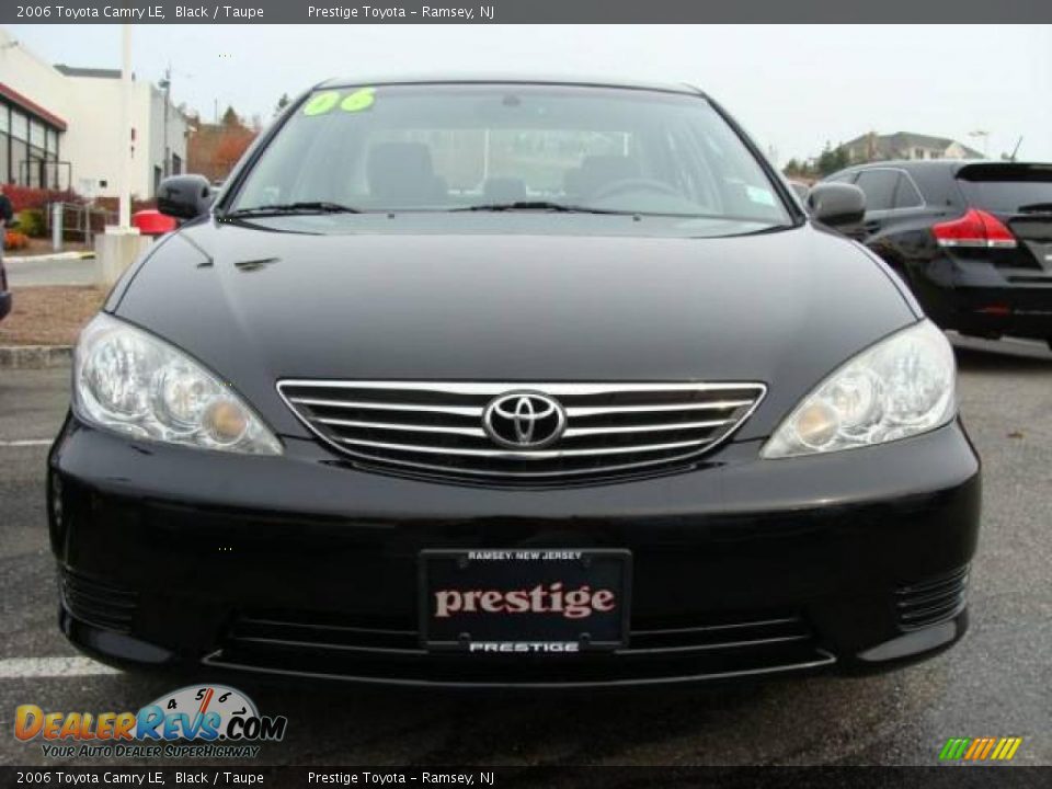 2006 Toyota Camry LE Black / Taupe Photo #2