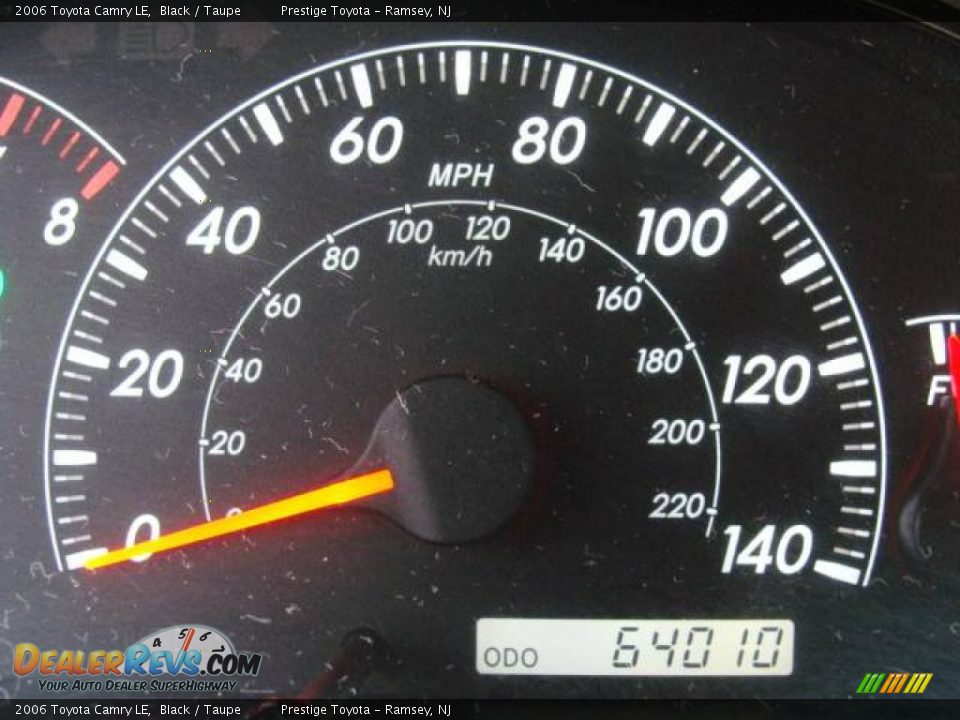 2006 Toyota Camry LE Black / Taupe Photo #10