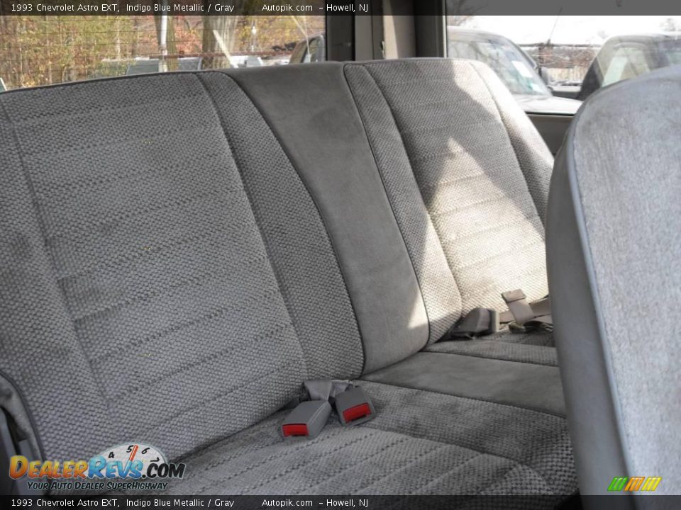 1993 Chevrolet Astro EXT Indigo Blue Metallic / Gray Photo #12