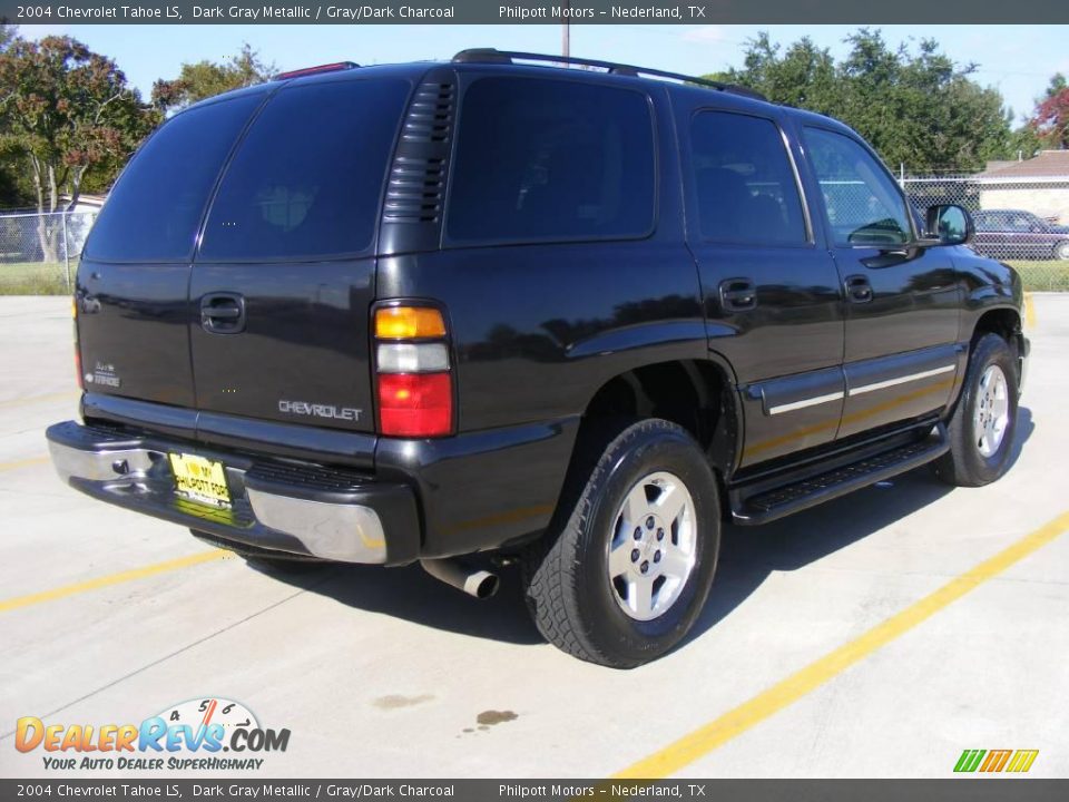2004 Chevrolet Tahoe LS Dark Gray Metallic / Gray/Dark Charcoal Photo #3