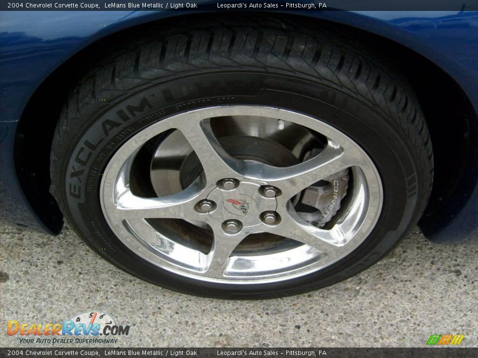 2004 Chevrolet Corvette Coupe LeMans Blue Metallic / Light Oak Photo #8