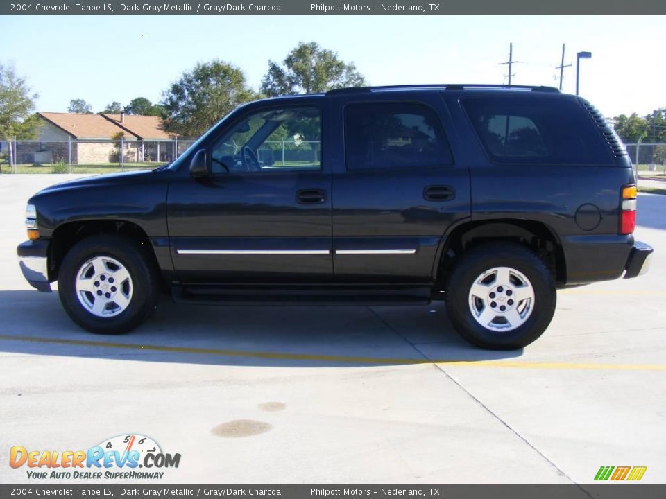 2004 Chevrolet Tahoe LS Dark Gray Metallic / Gray/Dark Charcoal Photo #6