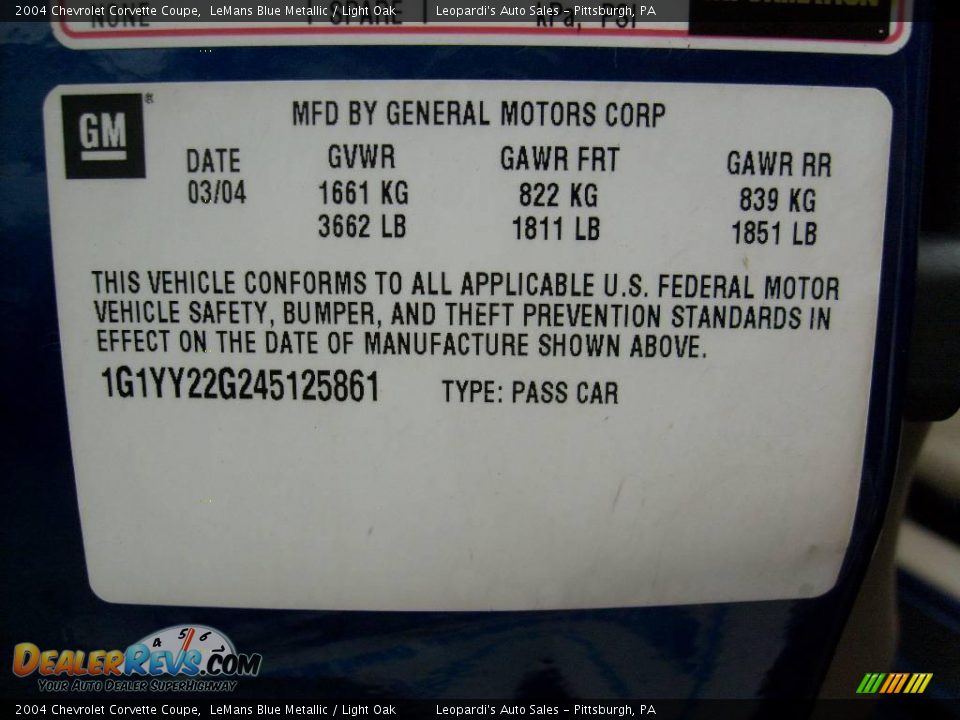 2004 Chevrolet Corvette Coupe LeMans Blue Metallic / Light Oak Photo #13