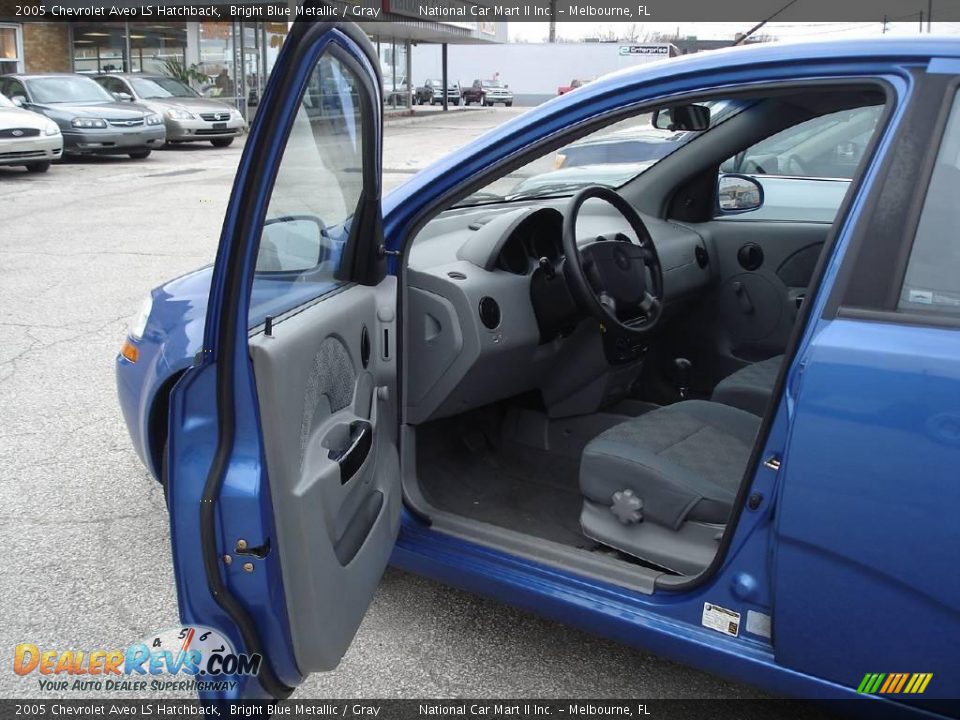 2005 Chevrolet Aveo LS Hatchback Bright Blue Metallic / Gray Photo #8