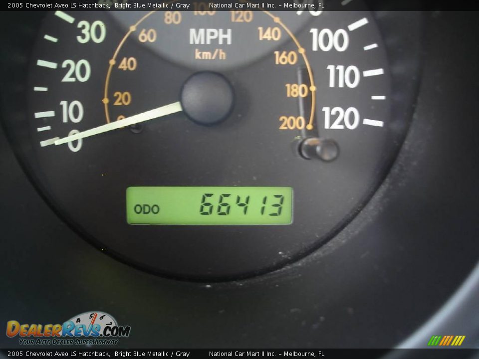 2005 Chevrolet Aveo LS Hatchback Bright Blue Metallic / Gray Photo #10