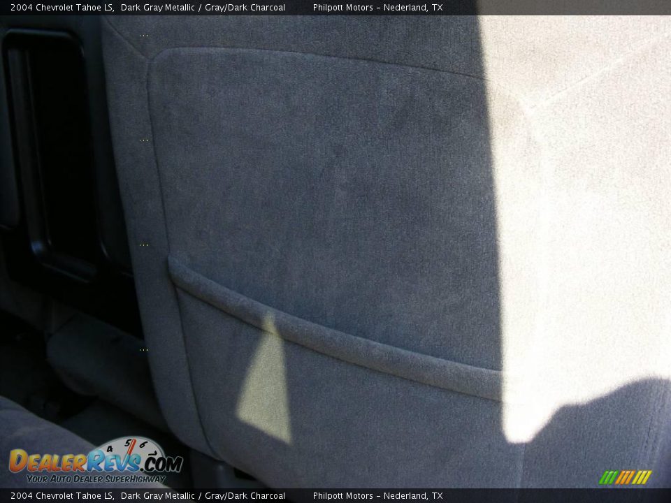 2004 Chevrolet Tahoe LS Dark Gray Metallic / Gray/Dark Charcoal Photo #27