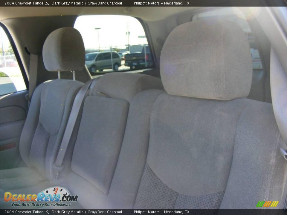 2004 Chevrolet Tahoe LS Dark Gray Metallic / Gray/Dark Charcoal Photo #34