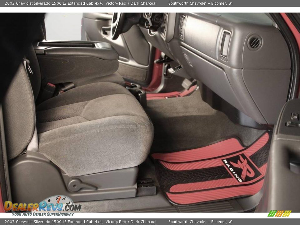 2003 Chevrolet Silverado 1500 LS Extended Cab 4x4 Victory Red / Dark Charcoal Photo #4