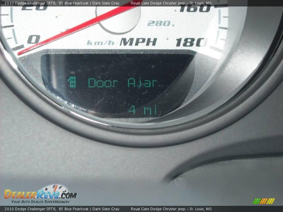 2010 Dodge Challenger SRT8 B5 Blue Pearlcoat / Dark Slate Gray Photo #30