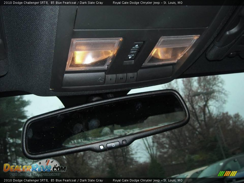 2010 Dodge Challenger SRT8 B5 Blue Pearlcoat / Dark Slate Gray Photo #31