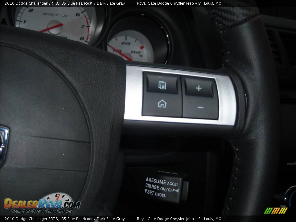 2010 Dodge Challenger SRT8 B5 Blue Pearlcoat / Dark Slate Gray Photo #33