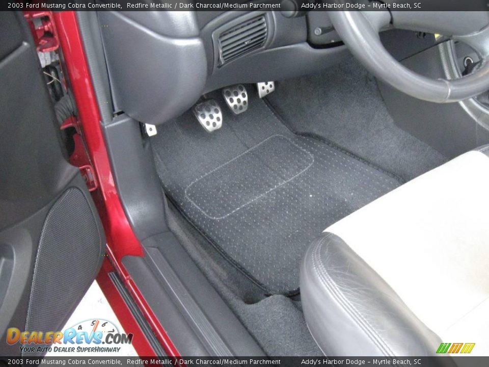 2003 Ford Mustang Cobra Convertible Redfire Metallic / Dark Charcoal/Medium Parchment Photo #18