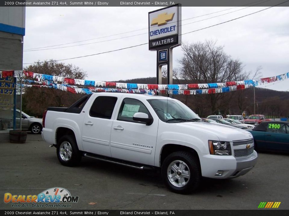 2009 Chevrolet Avalanche Z71 4x4 Summit White / Ebony Photo #1