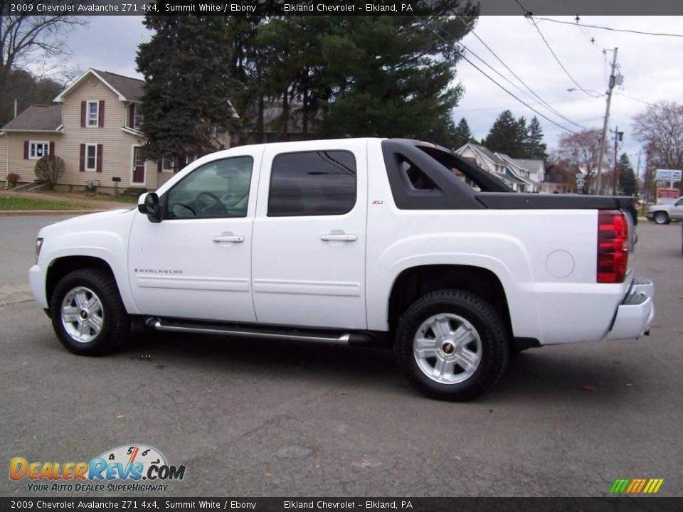 2009 Chevrolet Avalanche Z71 4x4 Summit White / Ebony Photo #34