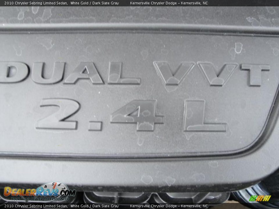 2010 Chrysler Sebring Limited Sedan White Gold / Dark Slate Gray Photo #25