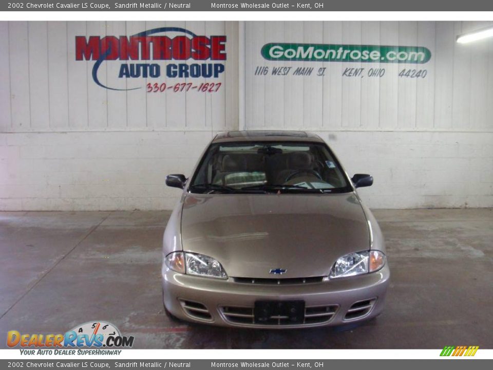2002 Chevrolet Cavalier LS Coupe Sandrift Metallic / Neutral Photo #3