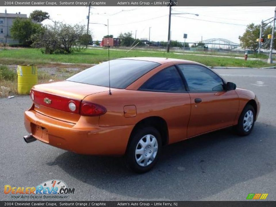 2004 Chevrolet Cavalier Coupe Sunburst Orange / Graphite Photo #2