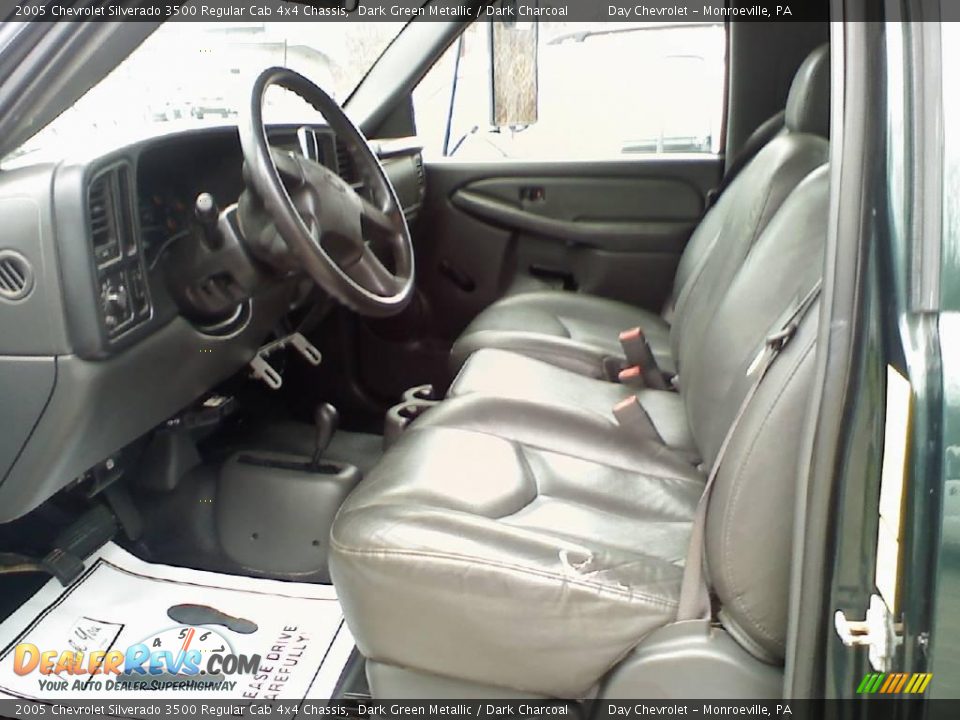 2005 Chevrolet Silverado 3500 Regular Cab 4x4 Chassis Dark Green Metallic / Dark Charcoal Photo #5