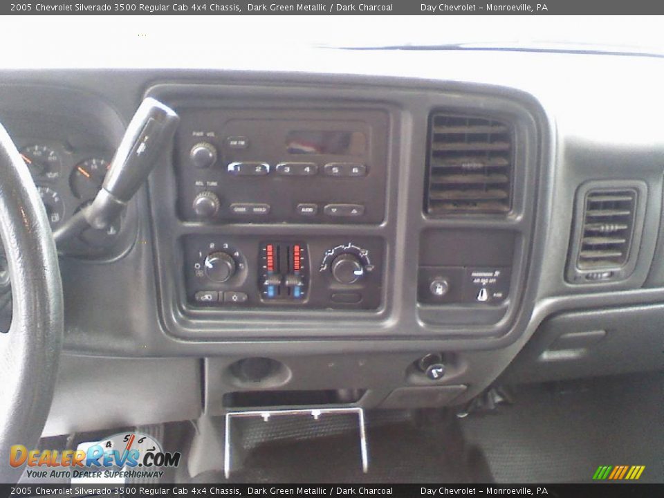 2005 Chevrolet Silverado 3500 Regular Cab 4x4 Chassis Dark Green Metallic / Dark Charcoal Photo #6