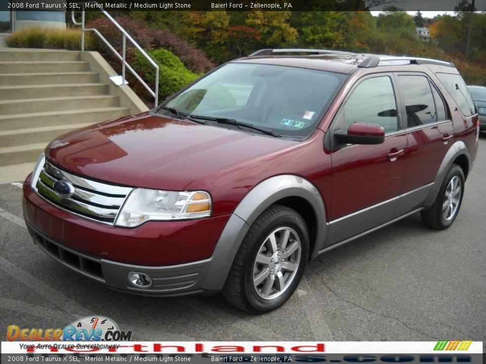 2008 Ford Taurus X SEL Merlot Metallic / Medium Light Stone Photo #2
