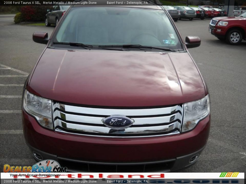 2008 Ford Taurus X SEL Merlot Metallic / Medium Light Stone Photo #3